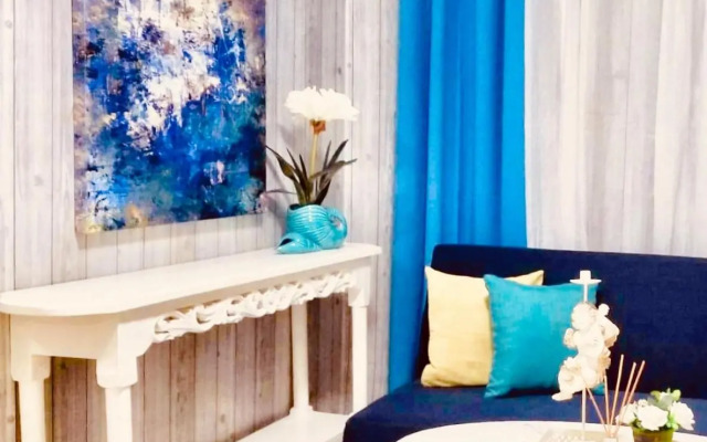 Super Cute Hampton Suites