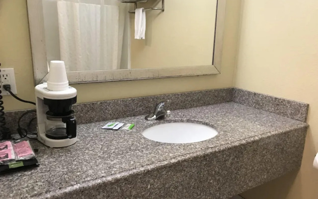 Budget Inn Madill