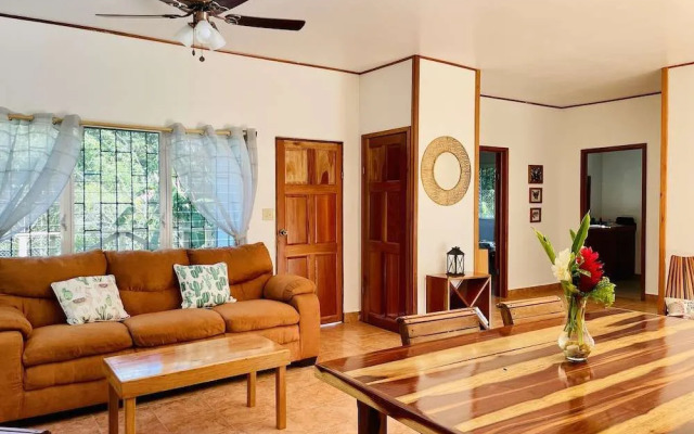 Mariposa Jungle Lodge