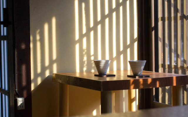 Guesthouse MADO – Hostel
