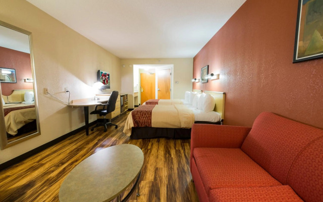 Red Roof Inn & Suites Philadelphia - Bellmawr