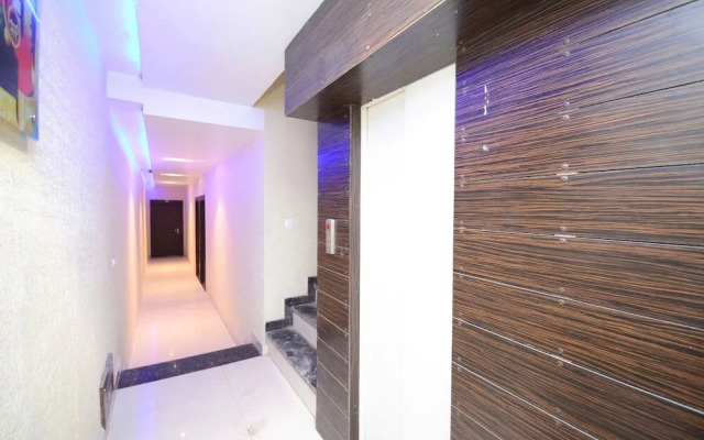 FabHotel Platinum Inn & Suites