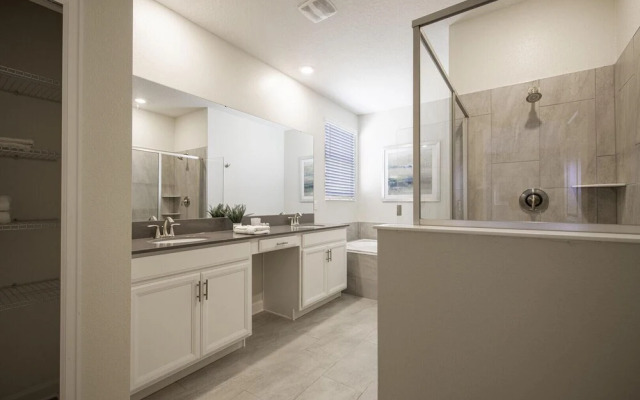 8933ccd-the Retreat at Championsgate