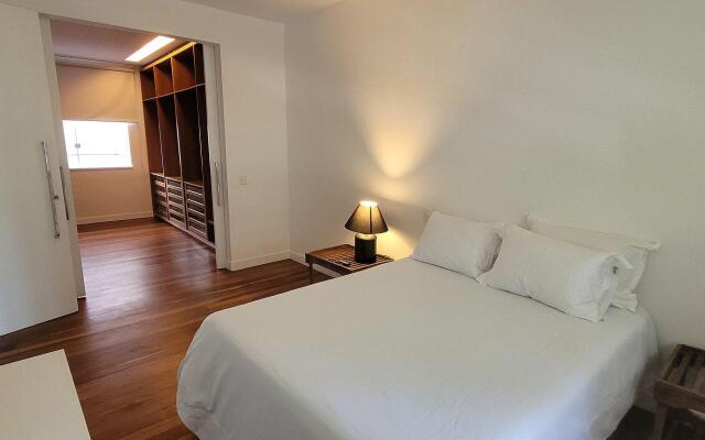 Epitacio Pessoa com vista para Lagoa e Cristo