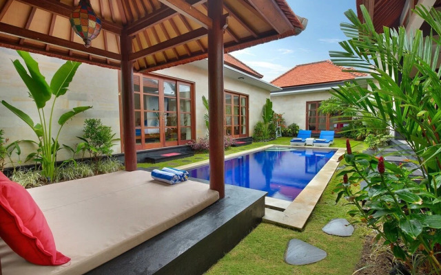 Nicola Villa Seminyak Beachside