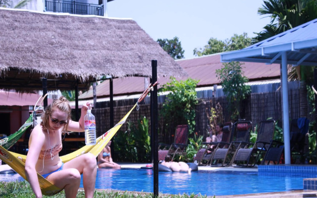 Pool Party Hostel