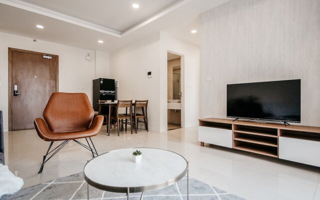 Ho Chi Minh Infinity Pool Apartment