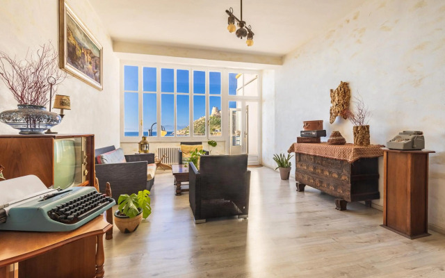 Calamosca Hotel