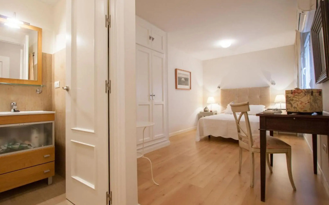 Medina Apartment and Parking Old Town 3 pax