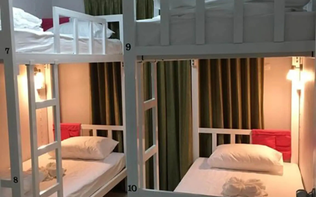 DKaYa Hostel