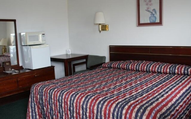 Colonial Inn