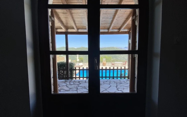 Executive Villa Madouri With Private Pool