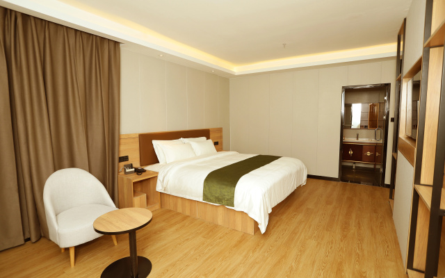Greentree Inn Hotel (Jinzhou People's Hospital Branch)