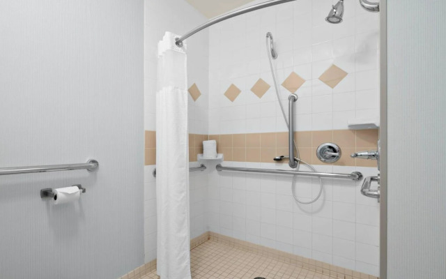 Courtyard by Marriott Edmonton Downtown