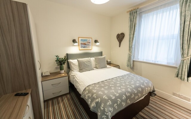 The Kingswood Hotel