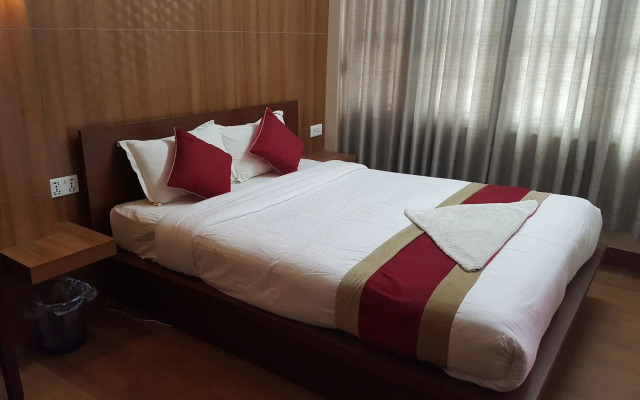 Hotel The Doors