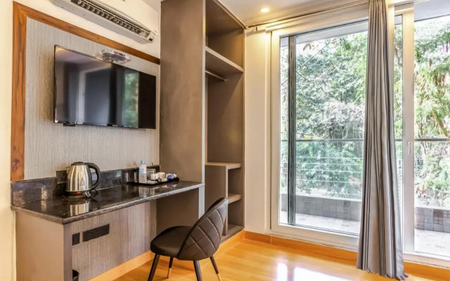 Mayur Hotel at CR Park New Delhi