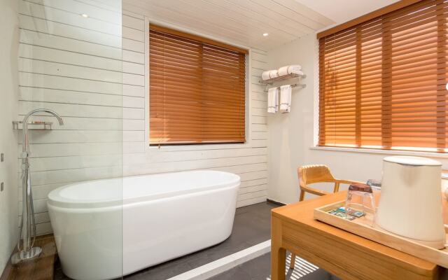 Floral Hotel Hangzhou Manju