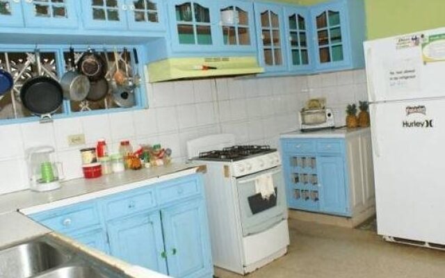 Bambu Hostel