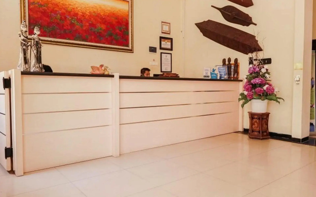 Ciptaningati Hotel