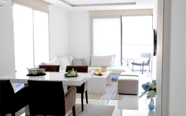 Zenobia Luxury City/Beach Apts No.1