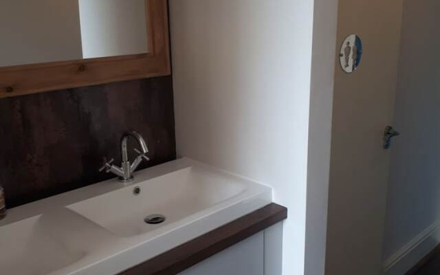 Ty Glyndwr Bunkhouse Bar and Cafe - Hostel