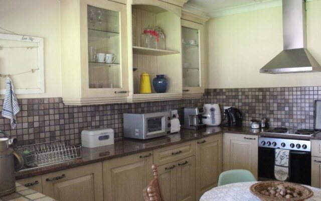 Raintree Guest House