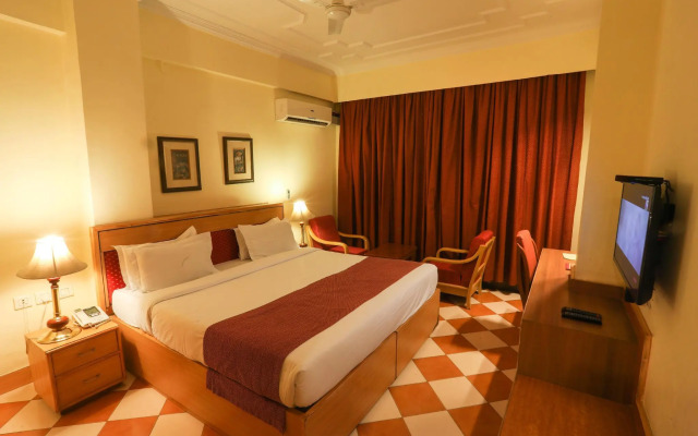 Hotel Classic Residency