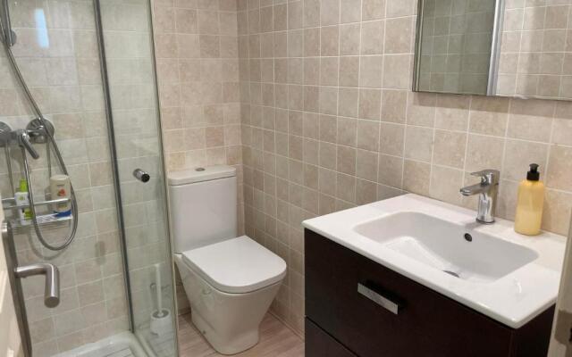 AJ-26 CALELLA DE PALAFRUGELL 6 Pax