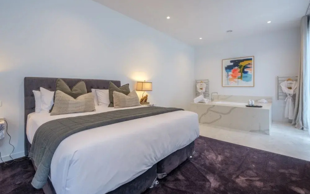 Hepburn Bathhouse & Spa Villas
