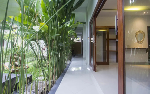 Uma Loka Villa