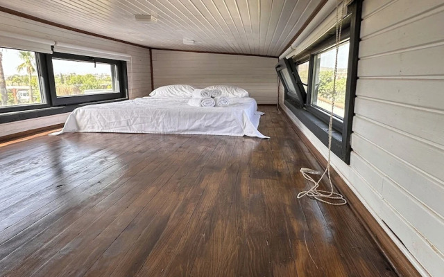 Flu Alaçatı Tiny House Otel