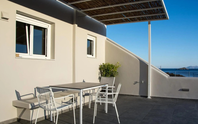 Pharos Apartments