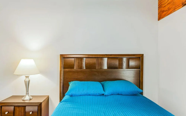 Tracyton Condo 202 in Bremerton