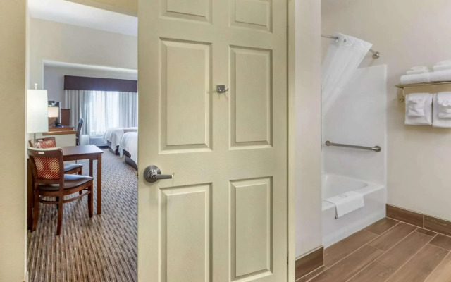 Quality Inn & Suites University Fort Collins