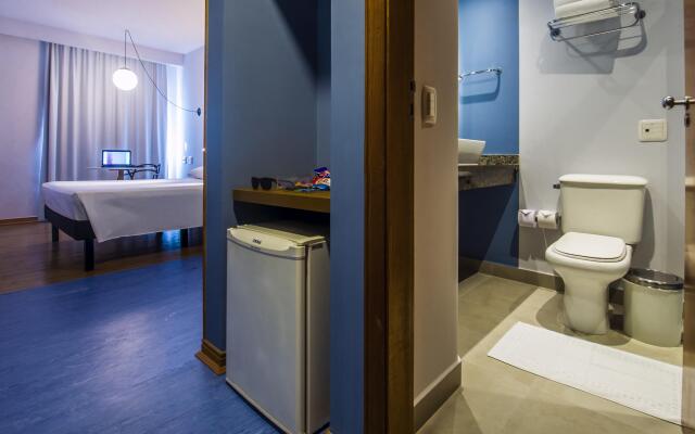 Hotel Euro Suite Curitiba Batel By Nacional Inn