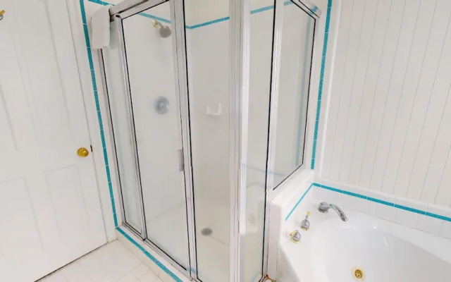 1711-a Strand Avenue