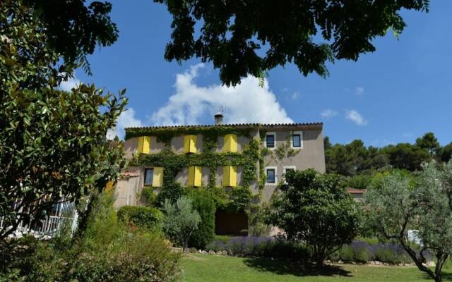 Hostellerie Du Luberon