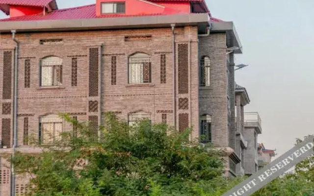 The Bund 18 (Xi'an Xianyang International Airport)