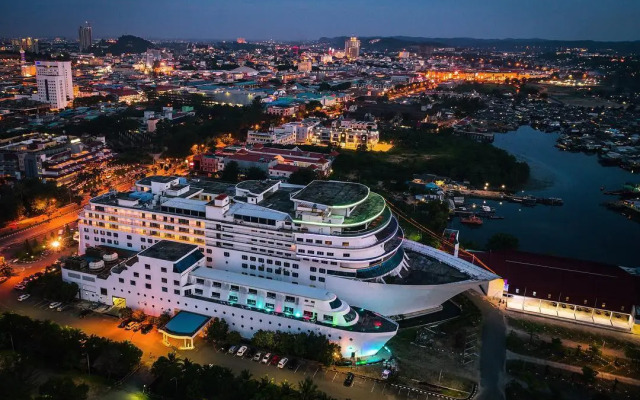 Pacific Palace Hotel