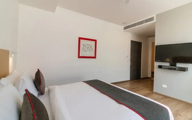 OYO Townhouse 120 The Axis