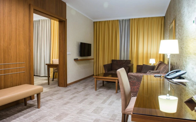 Holiday Inn Skopje by IHG