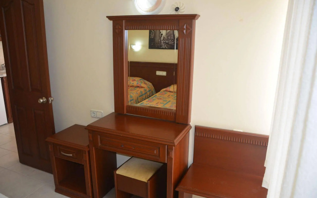 Rose Garden Apart Hotel
