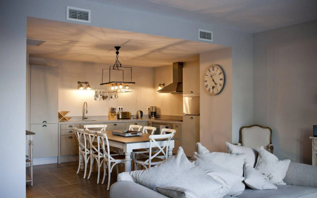 Château Les Carrasses