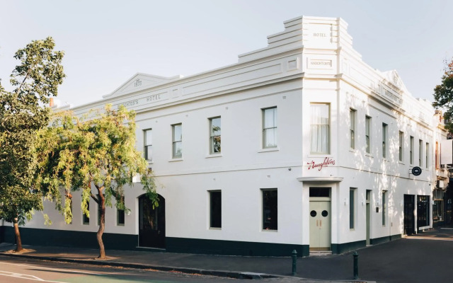 Naughtons Hotel