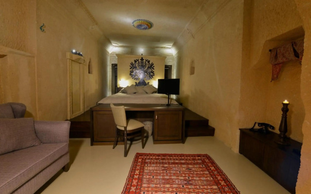 Sunak Cave Hotel