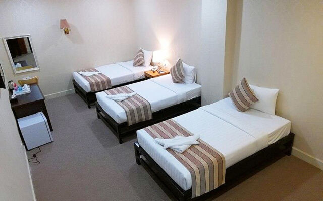 Leaph Sokhak Hotel