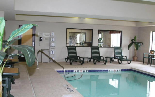 Spark by Hilton Smithfield I-95