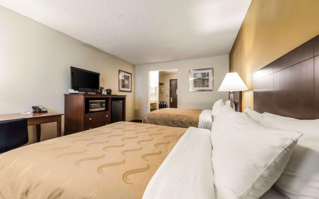 Quality Inn & Suites Lacey Olympia