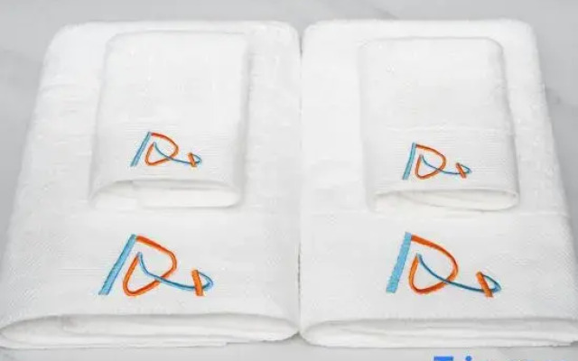 Unitour Hotel (Changsha Gaotie Nanzhan International Huizhanzhongxin)